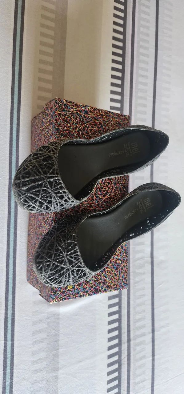 Mini Melissa Campana Zig Zag Preta 31 - Foto 3