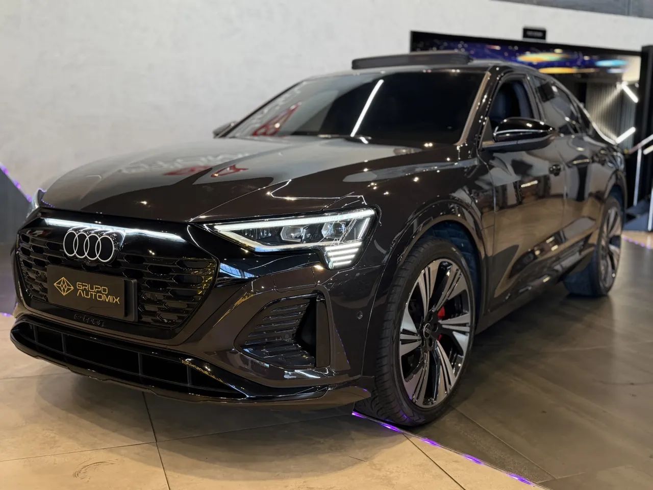 Audi Q8 E-tron Performance Black (elétrico) 2024 - Foto 2