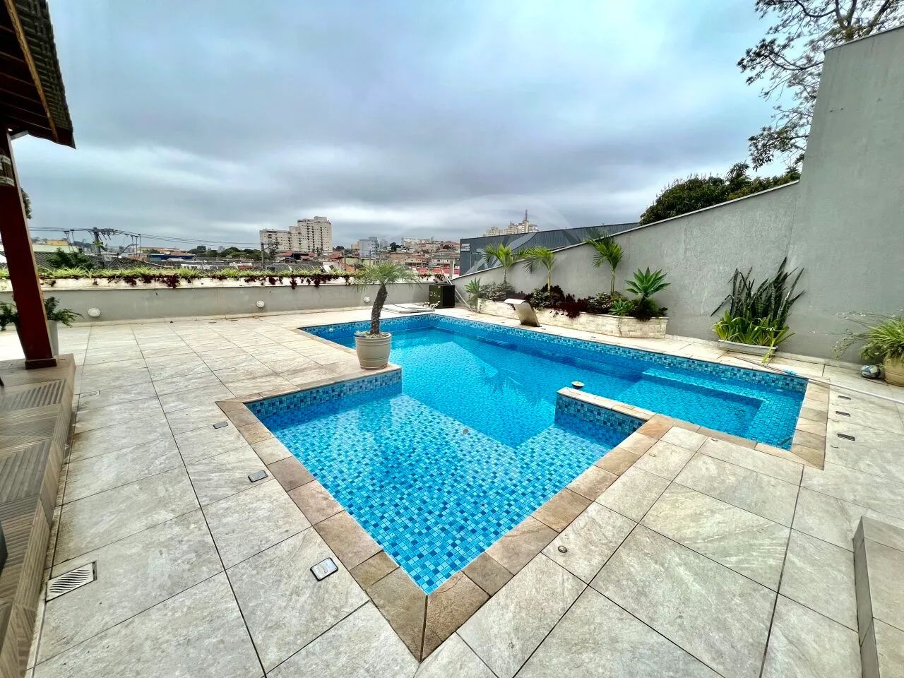 Casa à venda com piscina, 3 quartos, 3 vagas, Tremembé - Foto 2