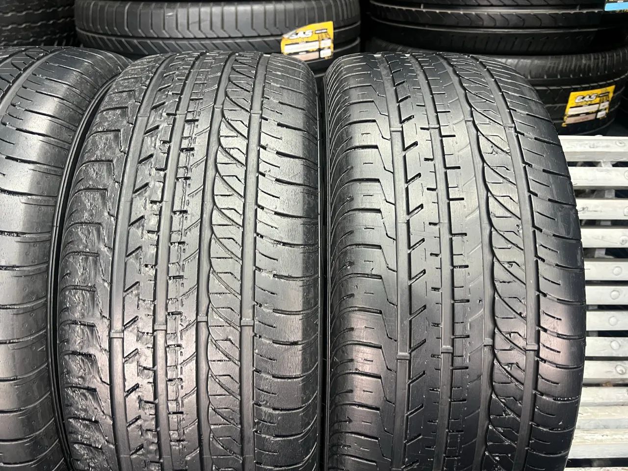 Jogo de Pneus 215/55/16 Goodyear EfficientGrip / Pneu 215/55R16 Goodyear  - Foto 2