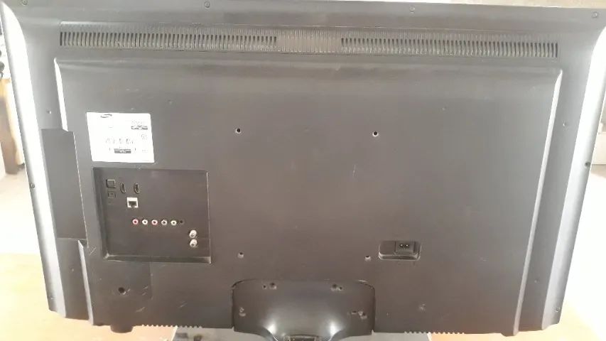 Tv Samsung 40" UN40FH5303G - Com defeito - Foto 3