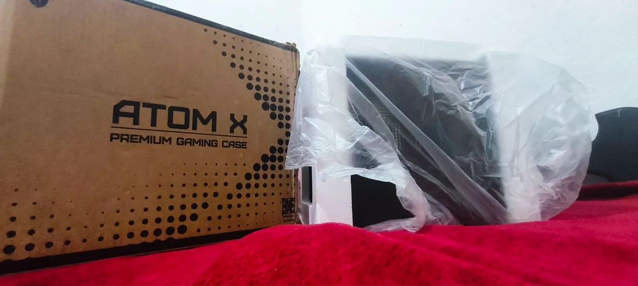 Gabinete Atom x Premium gaming case  - Foto 5
