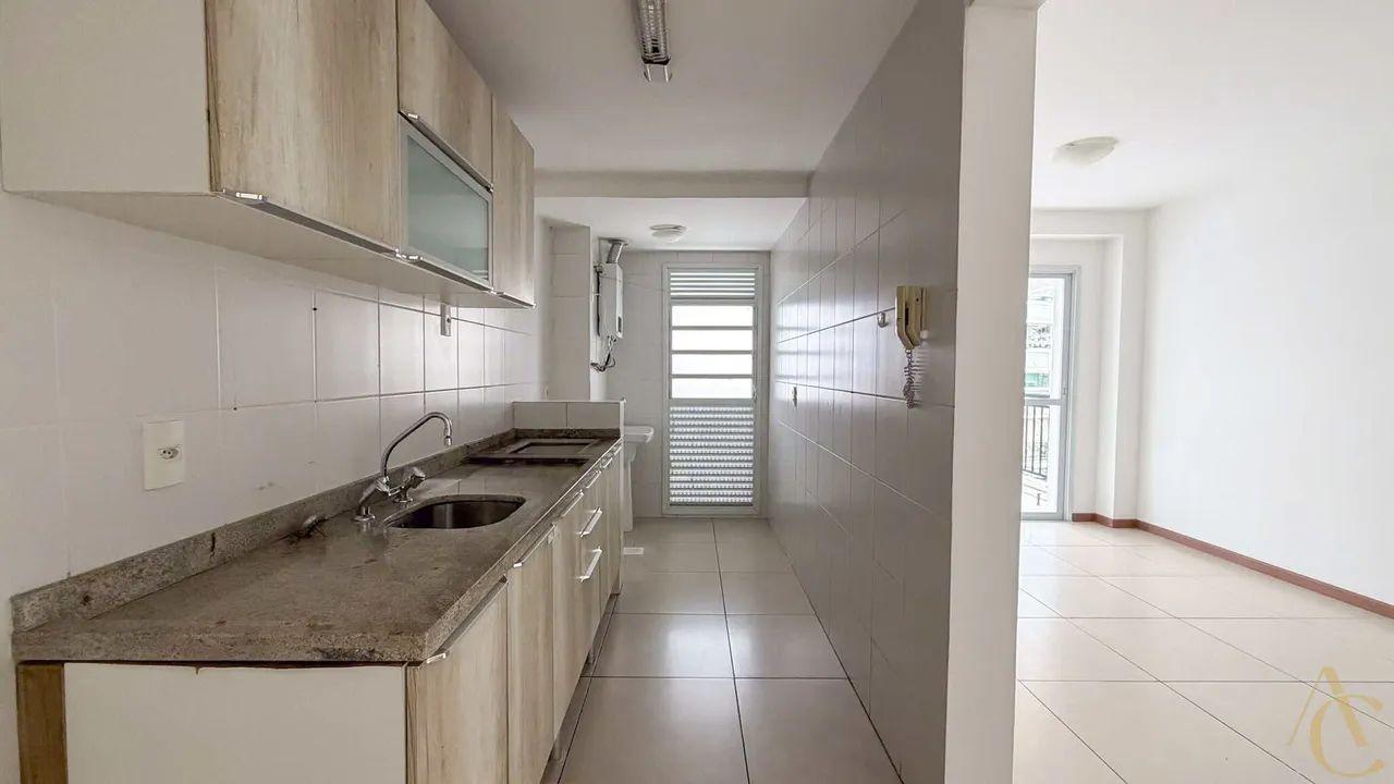 Apartamento para alugar - 3 quartos sendo 1 suíte e demi-suíte - Abraão | Florianópolis/SC - Foto 5