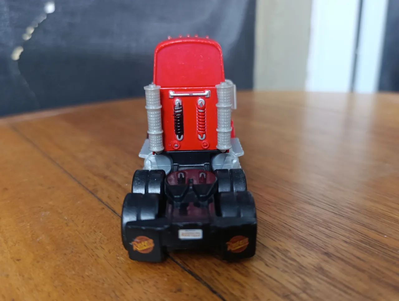 CAMINHÃO MACK FILME CARROS 3 DISNEY PIXAR DIE CAST DE LUXE 1:55 RARIDADE USADO.  - Foto 4
