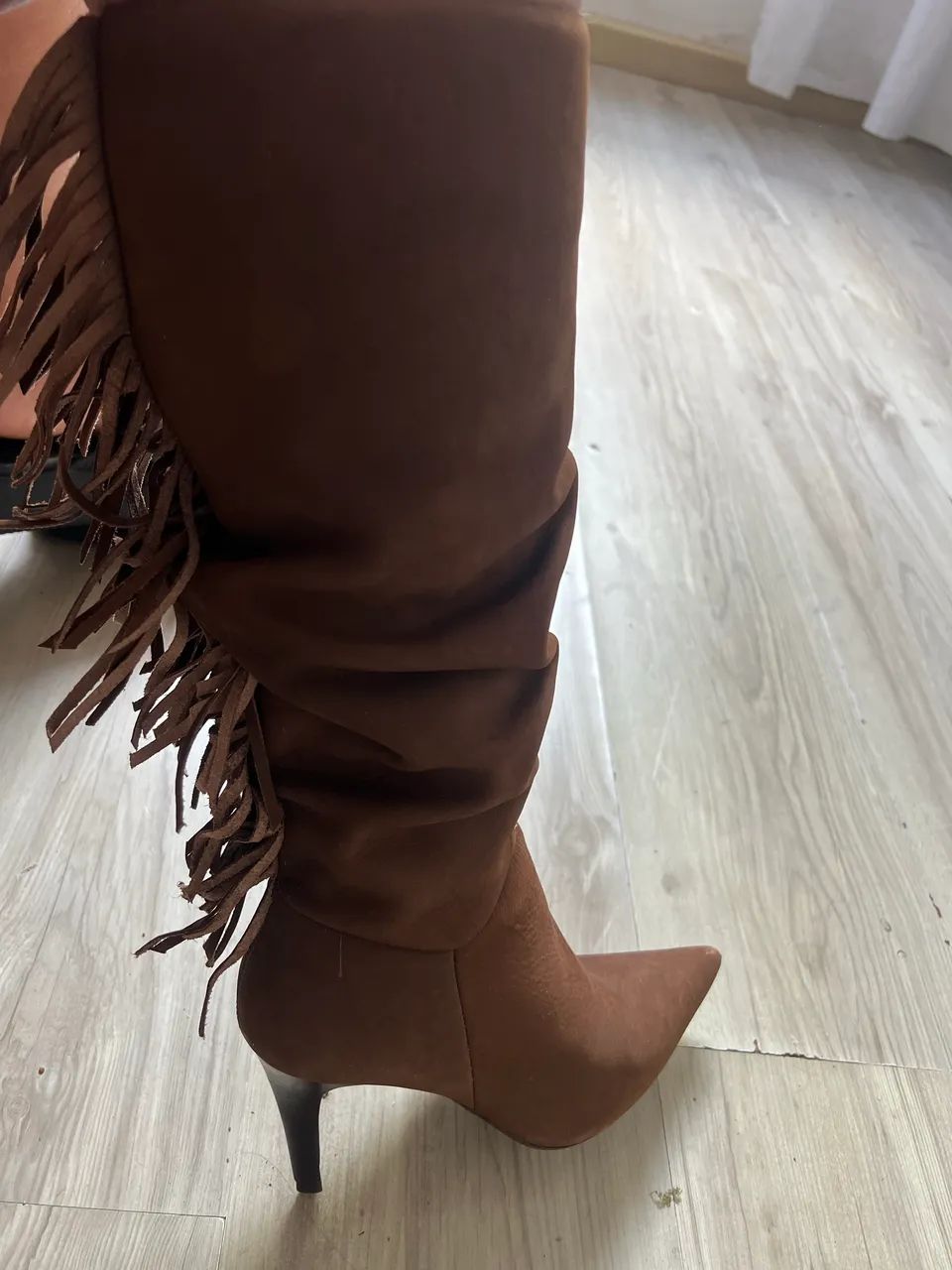 Bota de couro Zeket nº 35 - nova