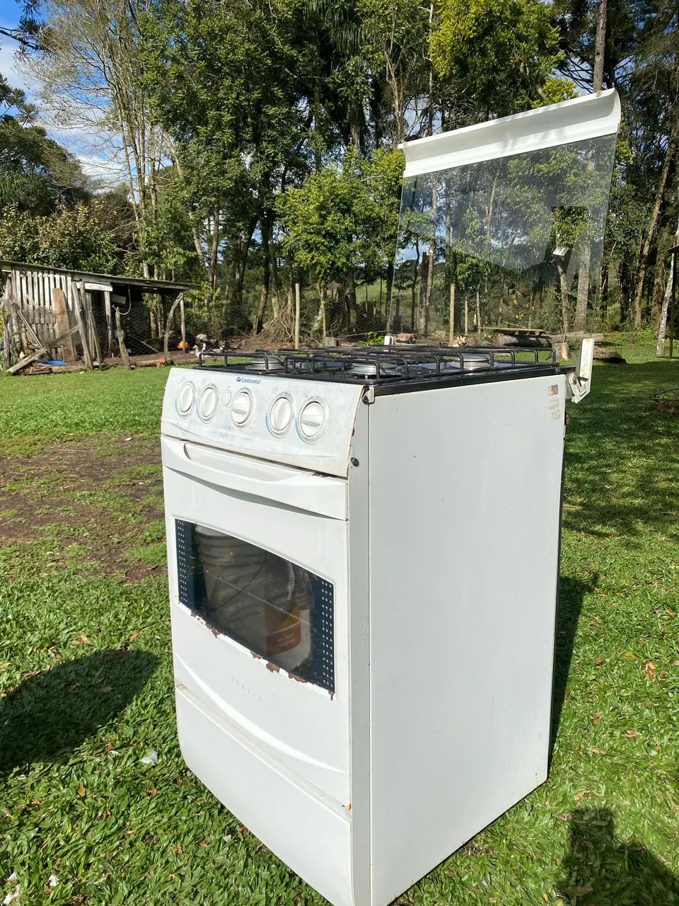     Fogão 4 Bocas Branco - Ótimo Estado e Funcionando Perfeitamente - Foto 2