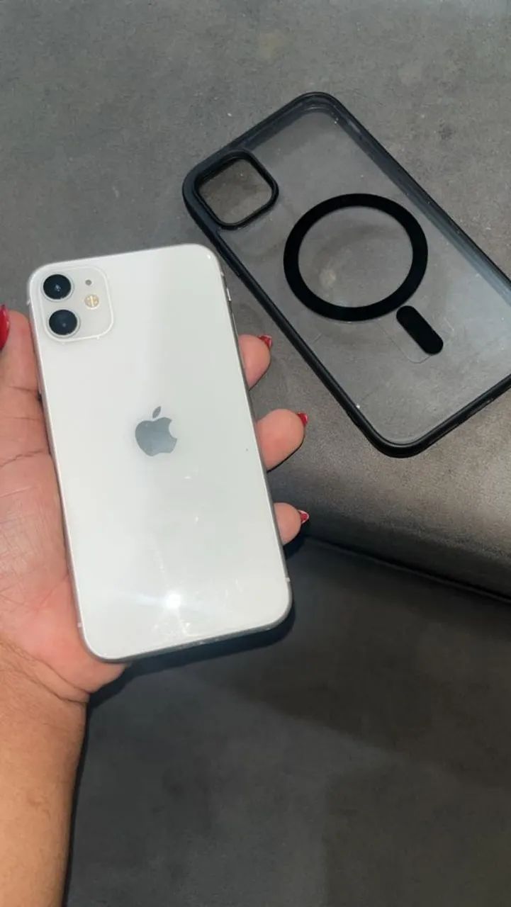 iPhone 11 128GB- 1.300 - Foto 2
