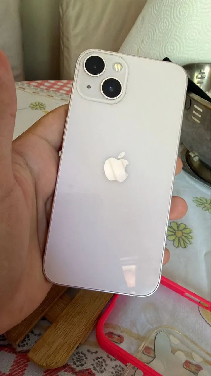 iPhone 13
