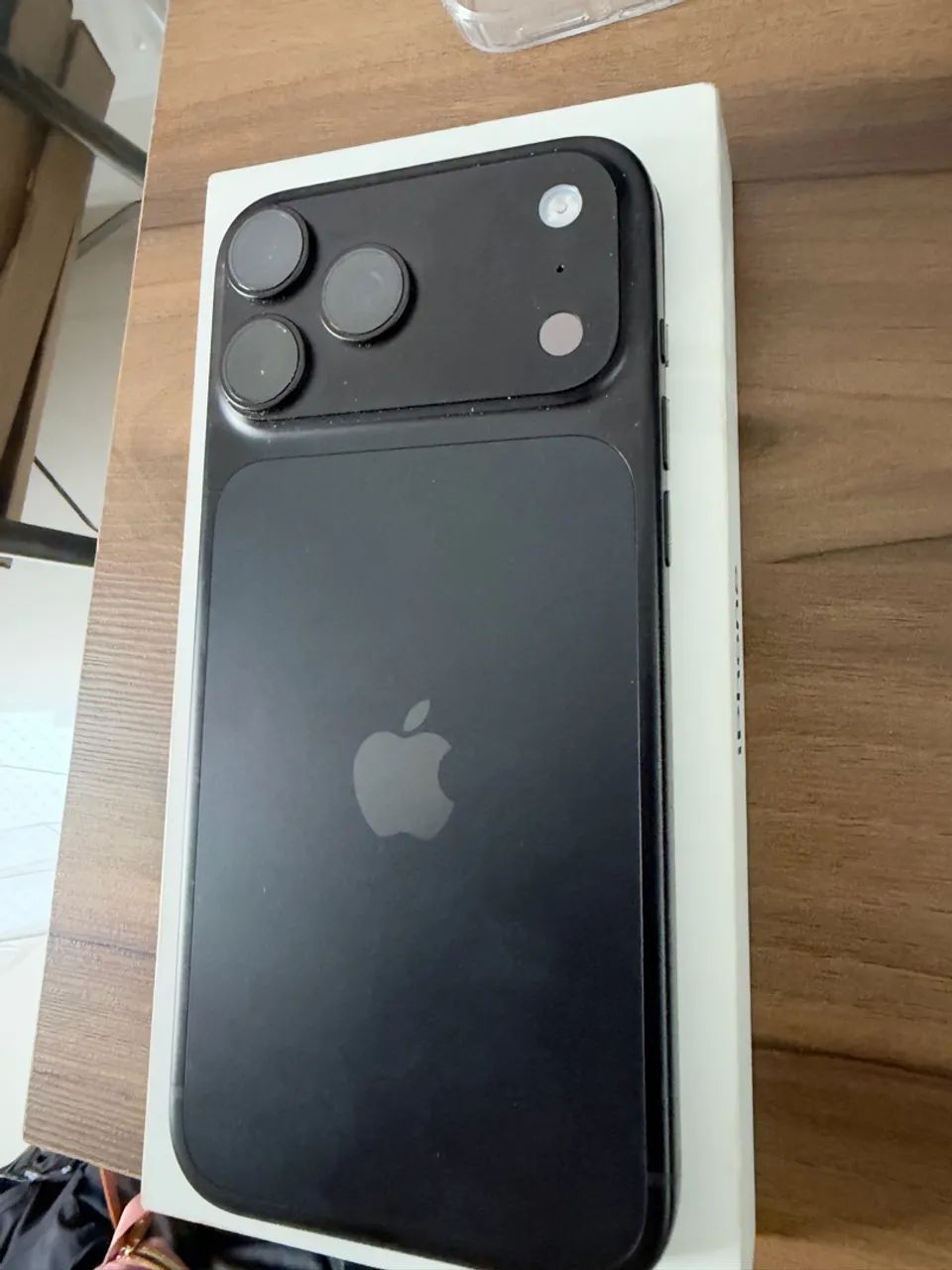 iPhone 18 Pro Max 256GB Preto - Foto 2