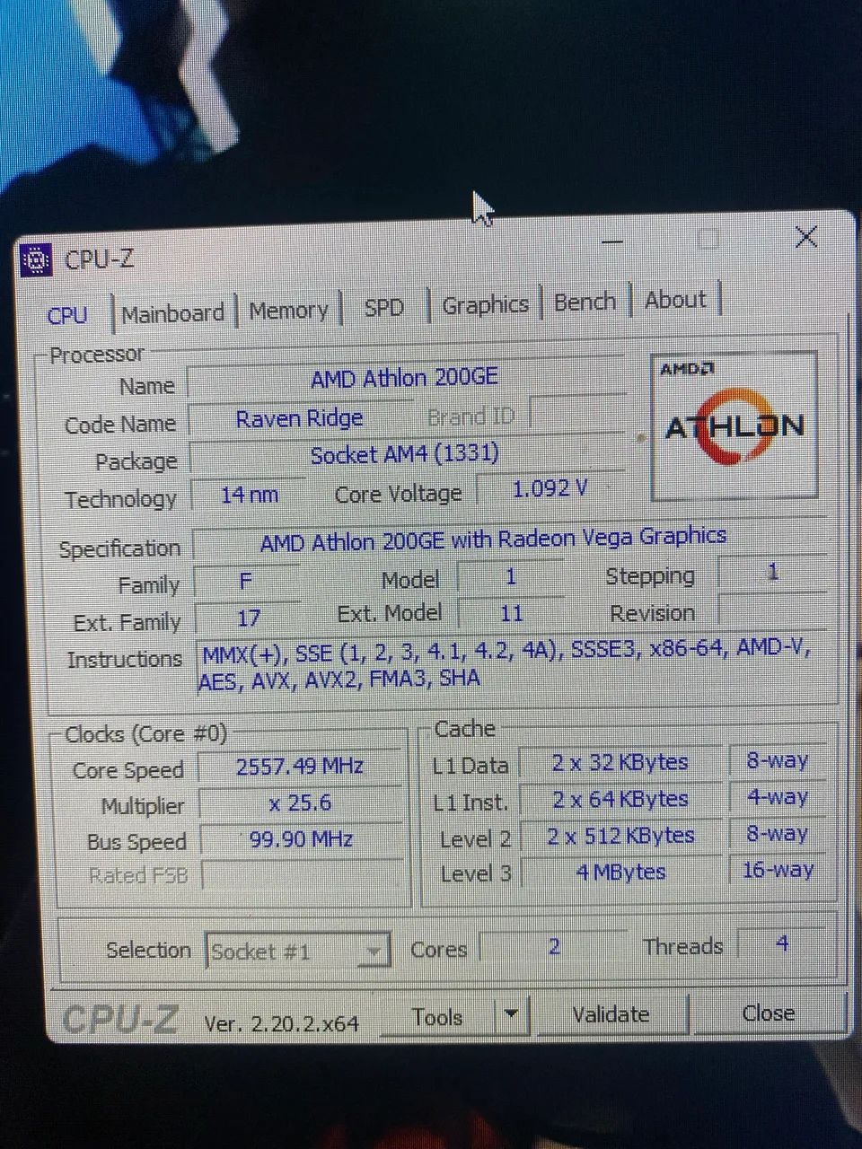 AMD Athlon 200ge  - Foto 2
