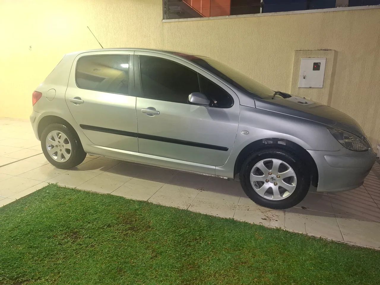 Peugeot 307 PRESENCE 1.6 16V 2005