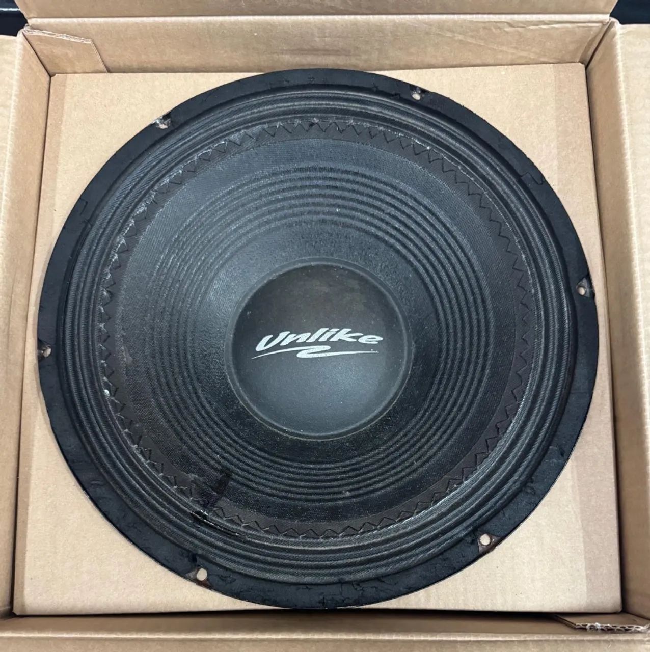 Alto-falante 350 Rms UNLIKE 12 polegadas
