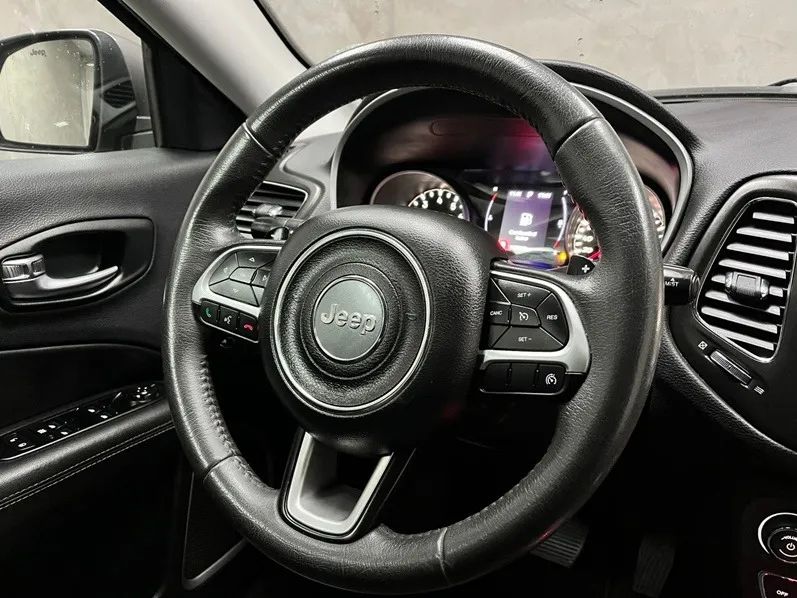 Jeep Compass Longitude 2.0 4X2 Flex 16V Aut. 2018 - Foto 5