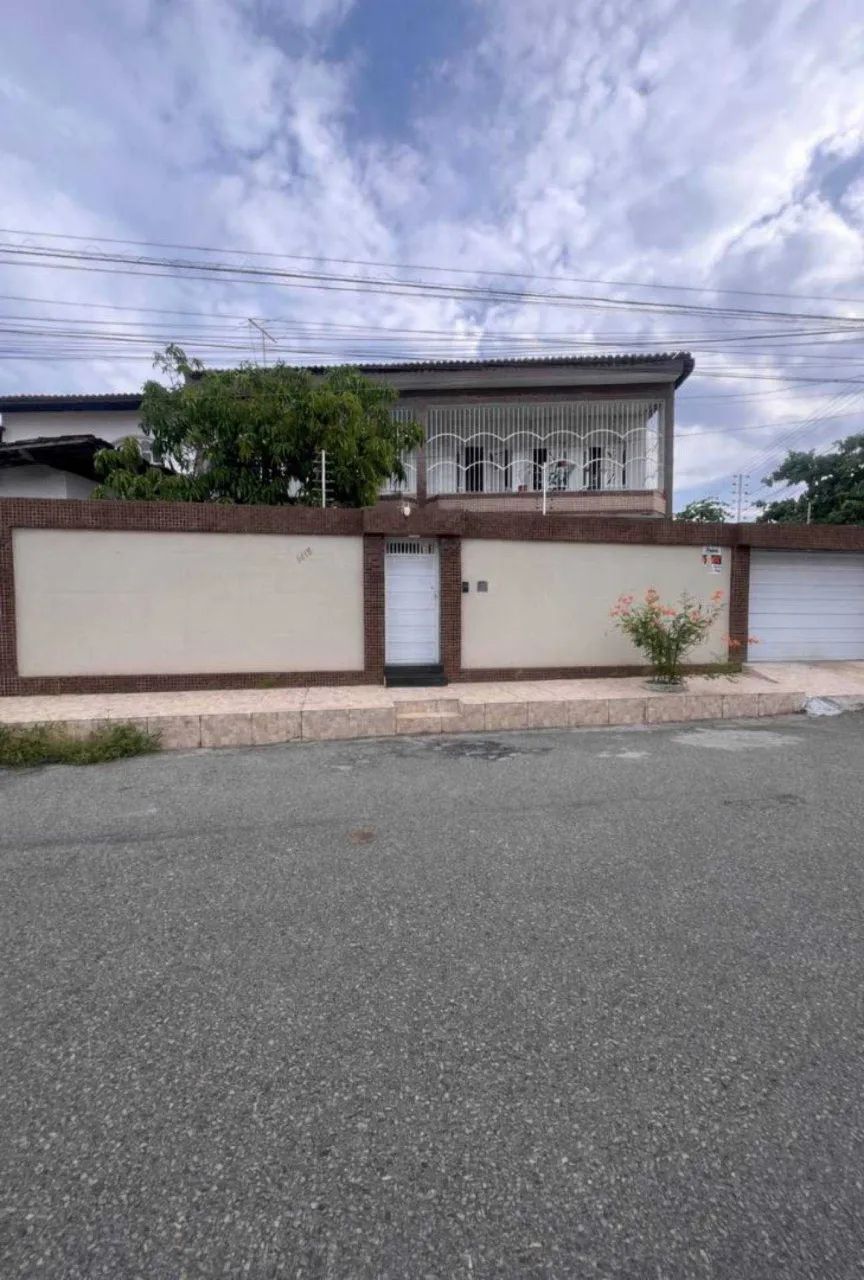 CASA DUPLEX EM RUA PÚBLICA NO SUÍÇA [3164] - Foto 2