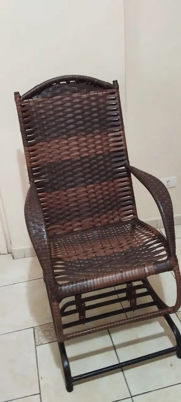 Cadeira de balanço  - Foto 4