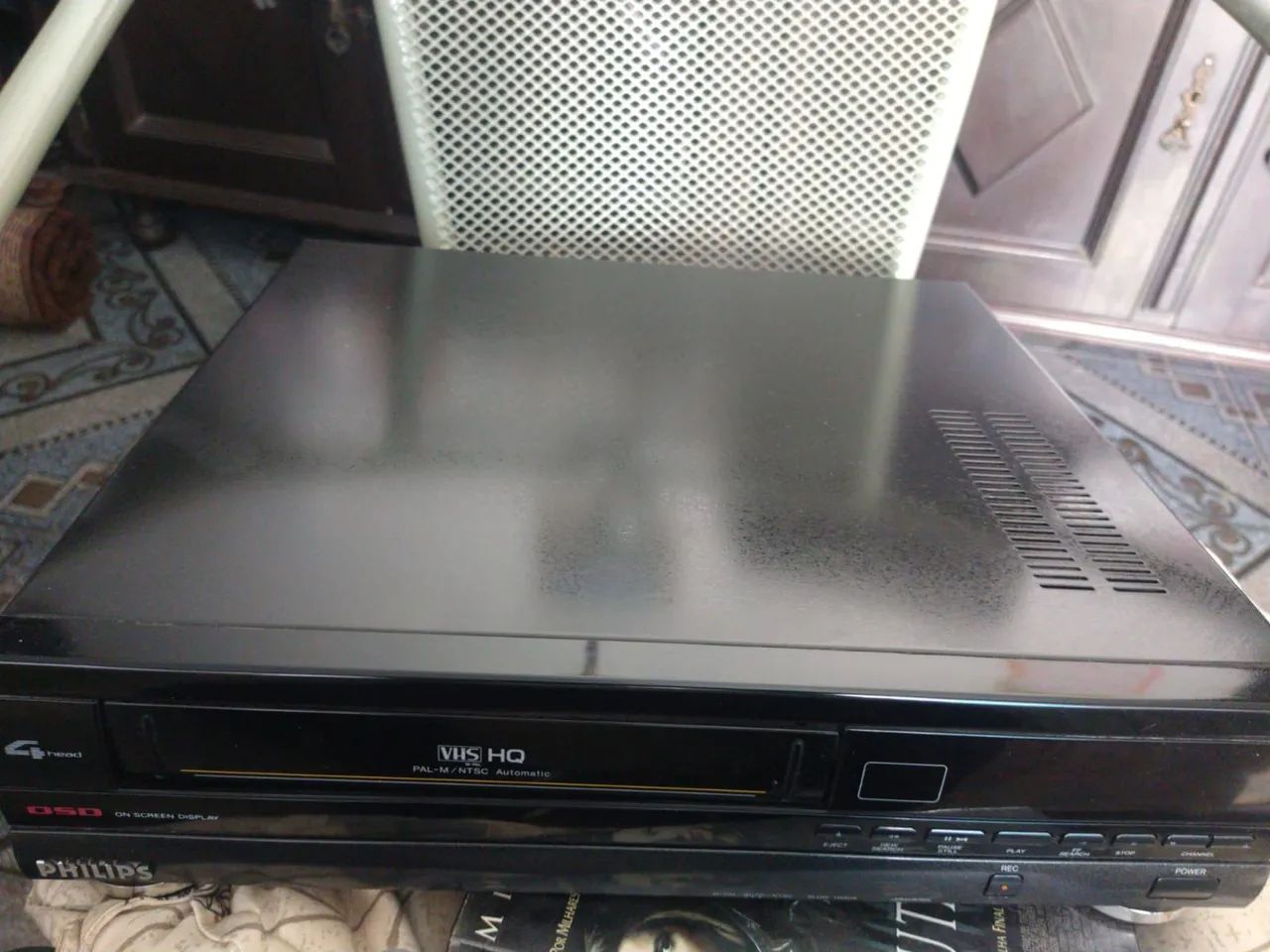 Vídeo Cassete Philips modelo VR 6491/78  - Foto 4