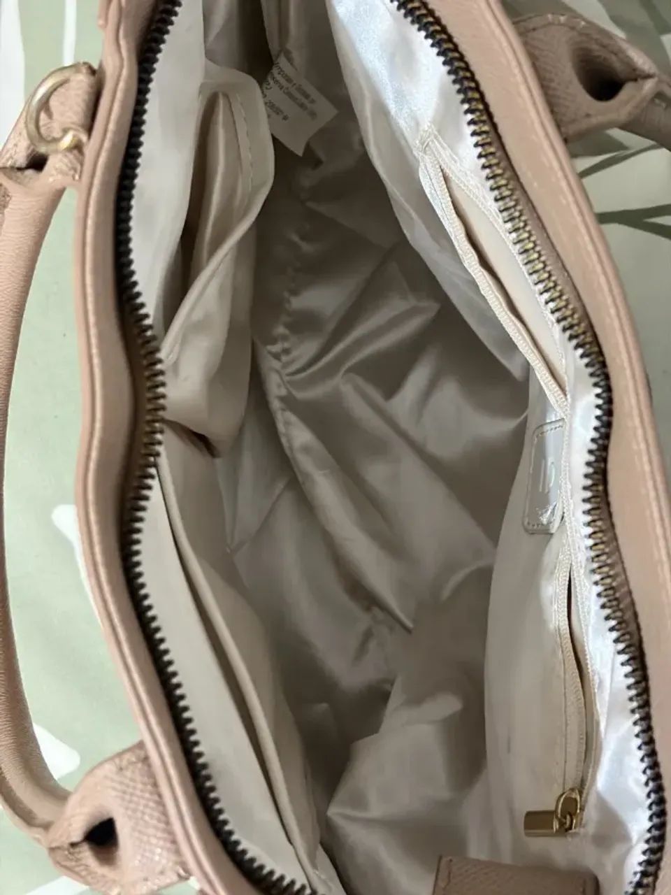Bolsa Mão Essentials - Le Postiche - Foto 5