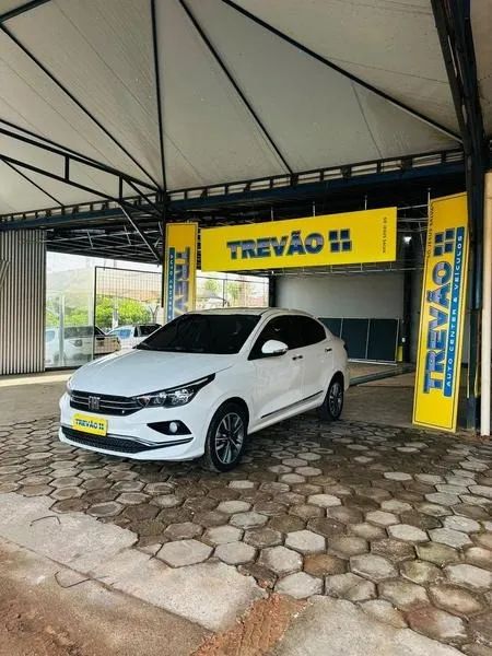 Fiat Cronos Precision 1.3 16V Flex Aut. 2023 - Foto 4