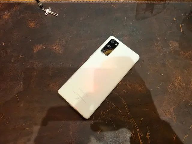 CELULAR SAMSUNG GALAXY S20 FE 126GB - Foto 5