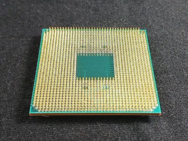 Processador AMD Ryzen 5 3400G Com Cooler Original - Perfeito Estado - Foto 2