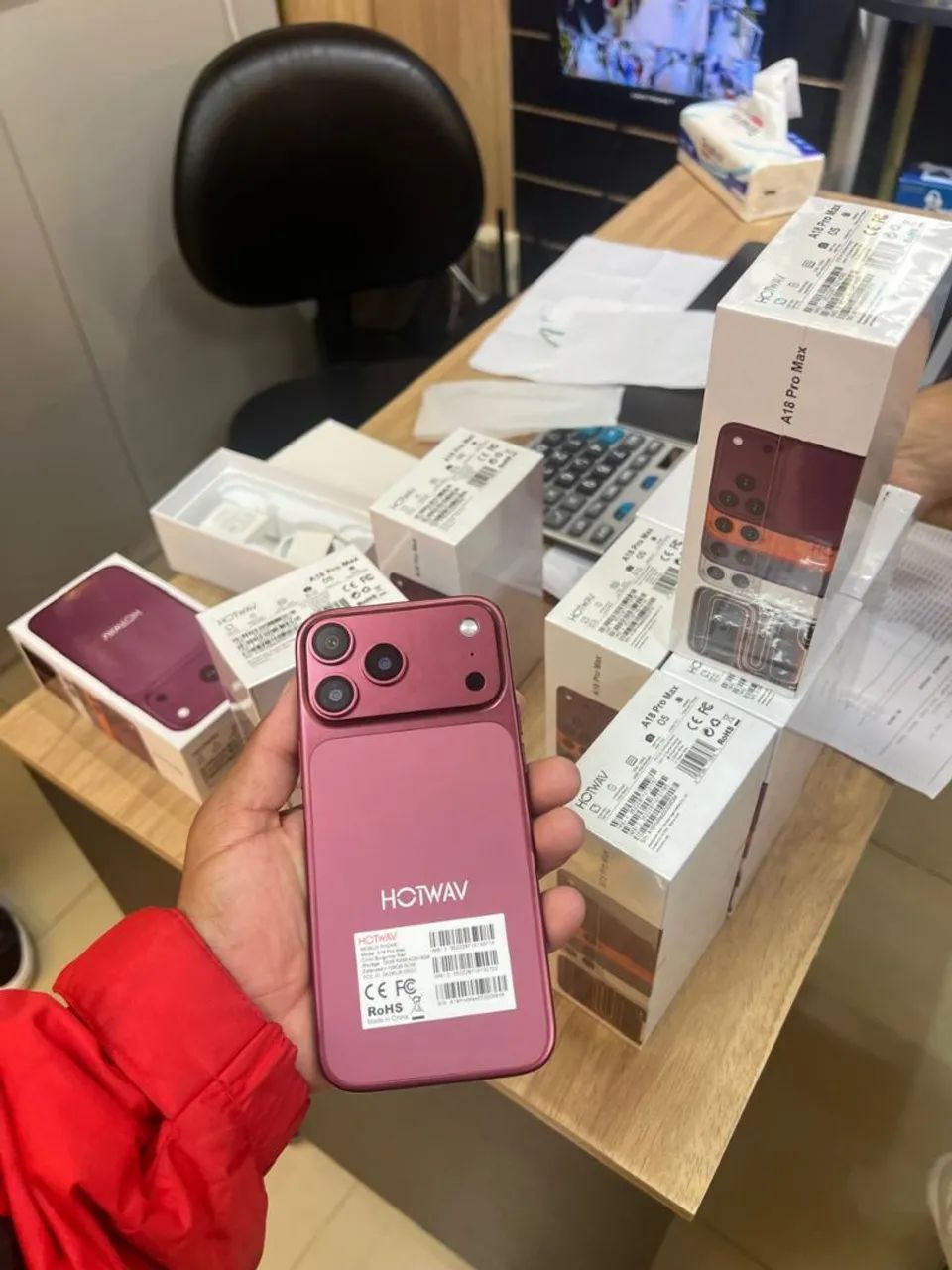 Iphone 17 PRO MAX - HOTWAV A18