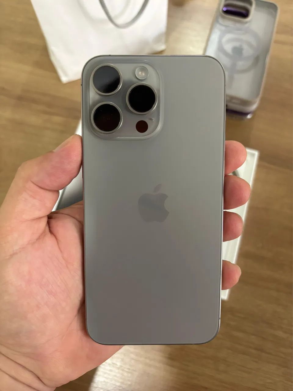 IPHONE 15 PRO TITANIUM - Foto 5