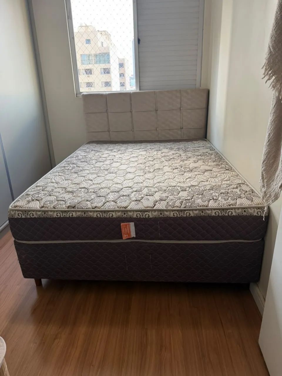 Cama de casal com cabeceira - Foto 4