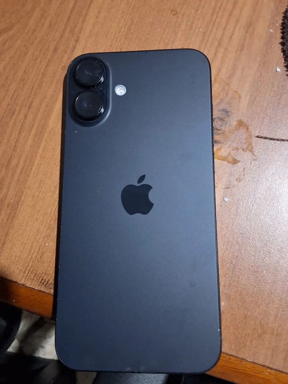 Vendo IPhone 16 plus na garantia  - Foto 2