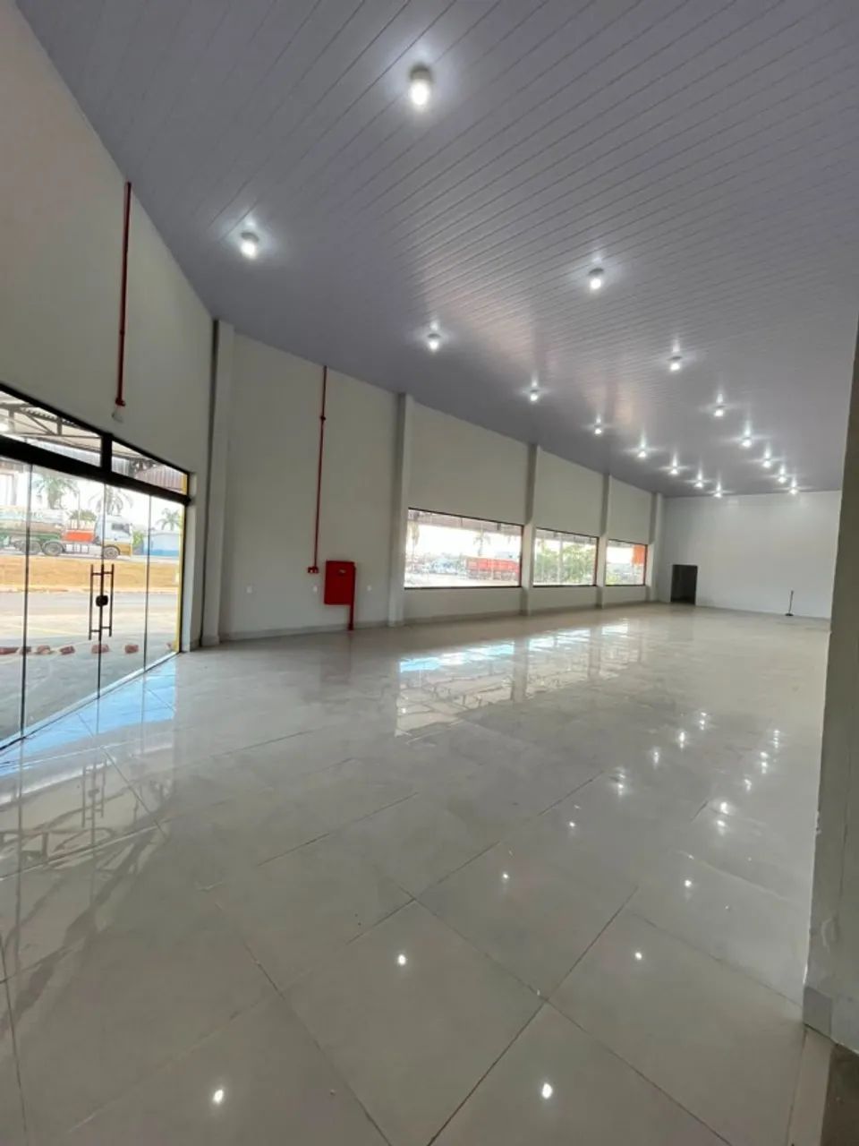 ALUGA-SE - 2.000m²  Ideal para Supermercado, Atacado e Varejo - Foto 4