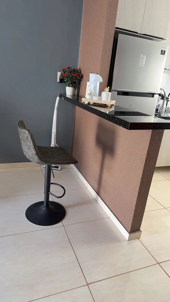 Vendo cadeira para área gourmet  - Foto 4