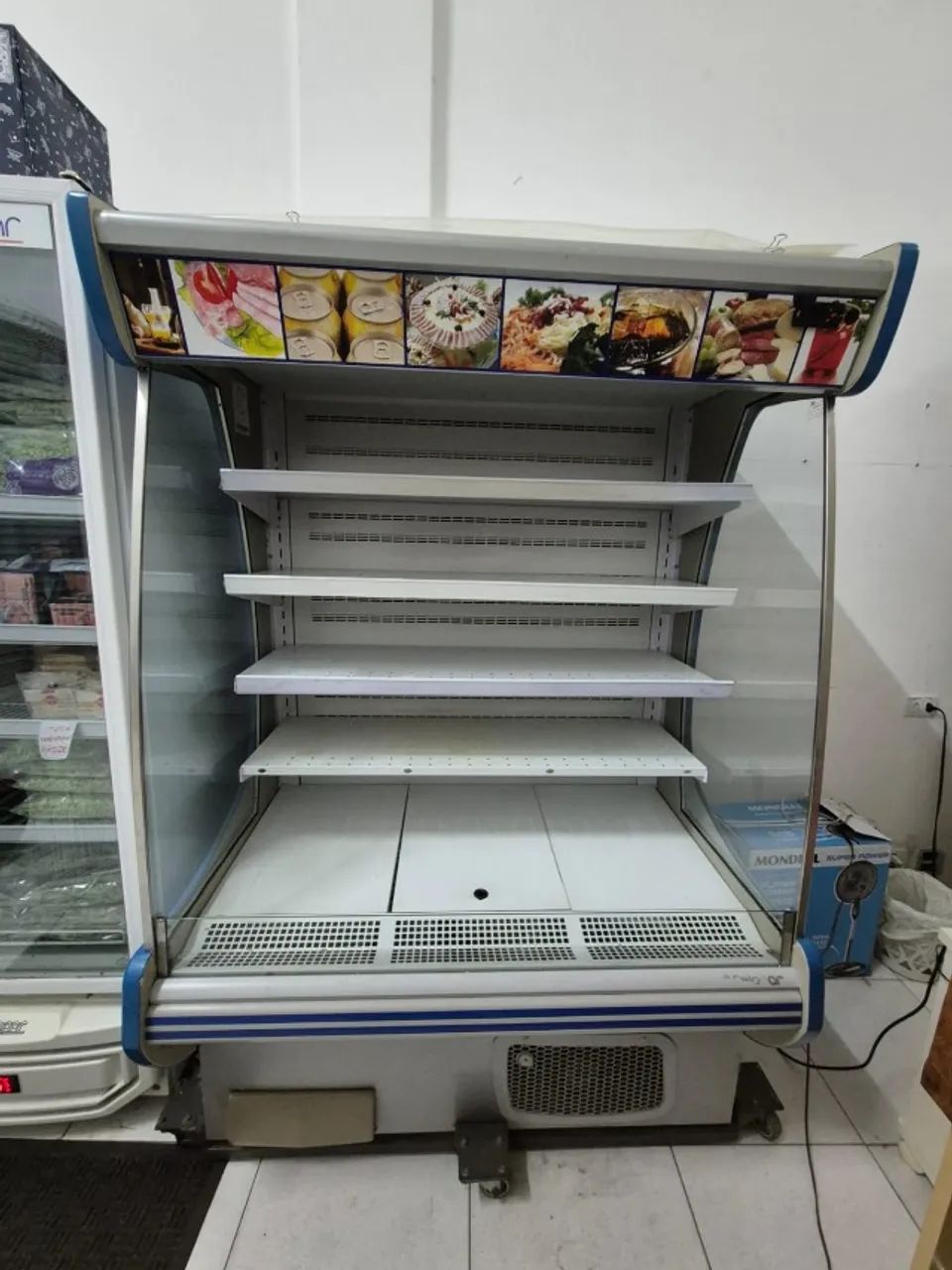 Expositor Gelopar GSTO-130AZ 220V