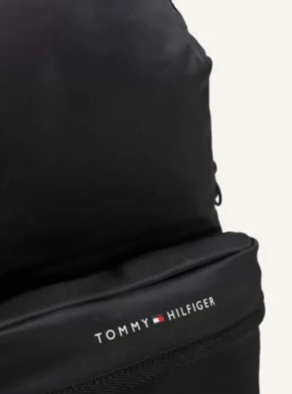 Mochila Tommy Hilfiger preta - Foto 5