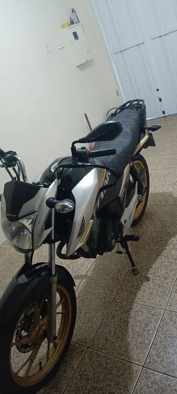 Titan 2019 e CB300F 2024. - Foto 2