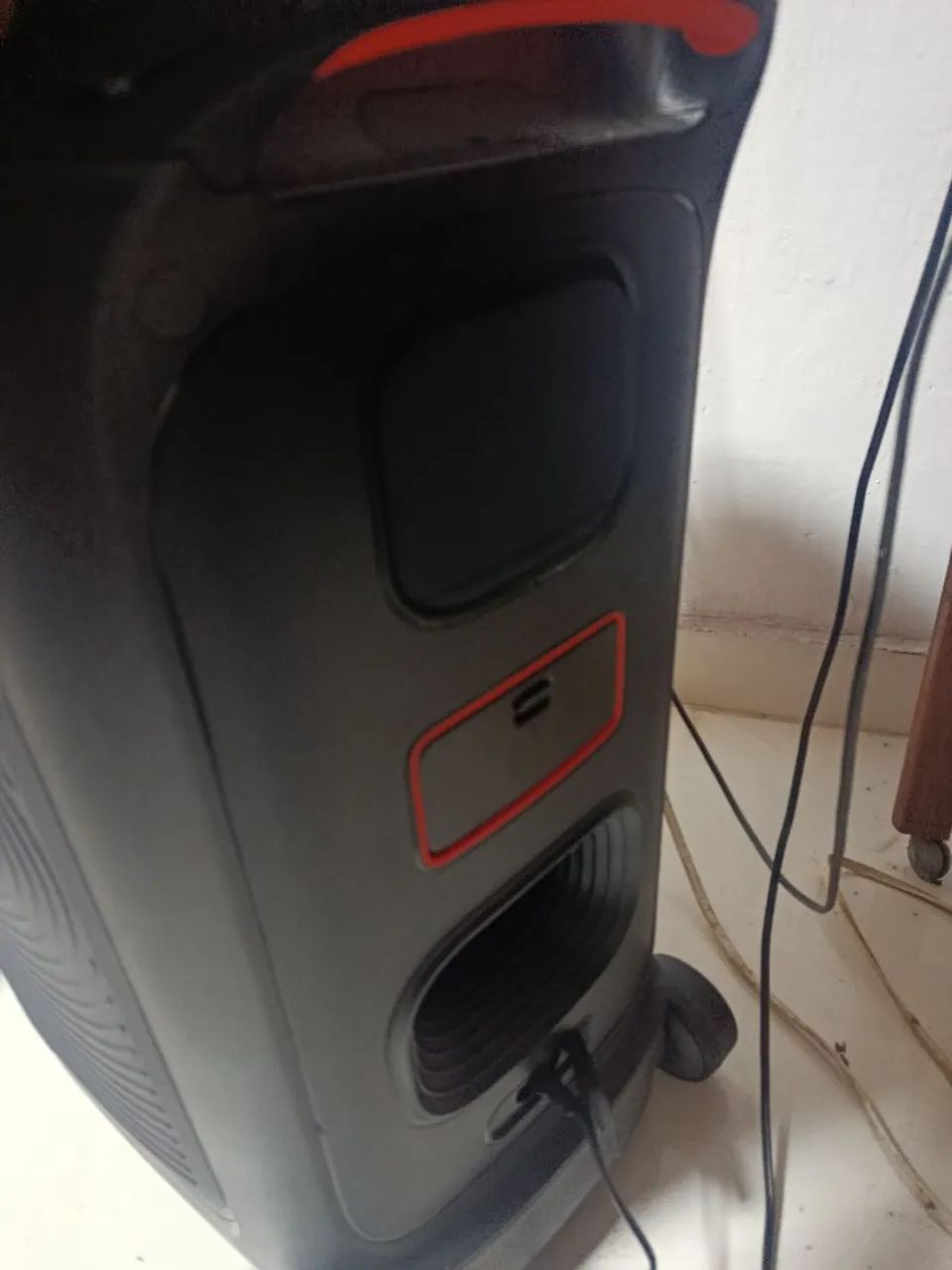 JBL partybox 320 preta  - Foto 4