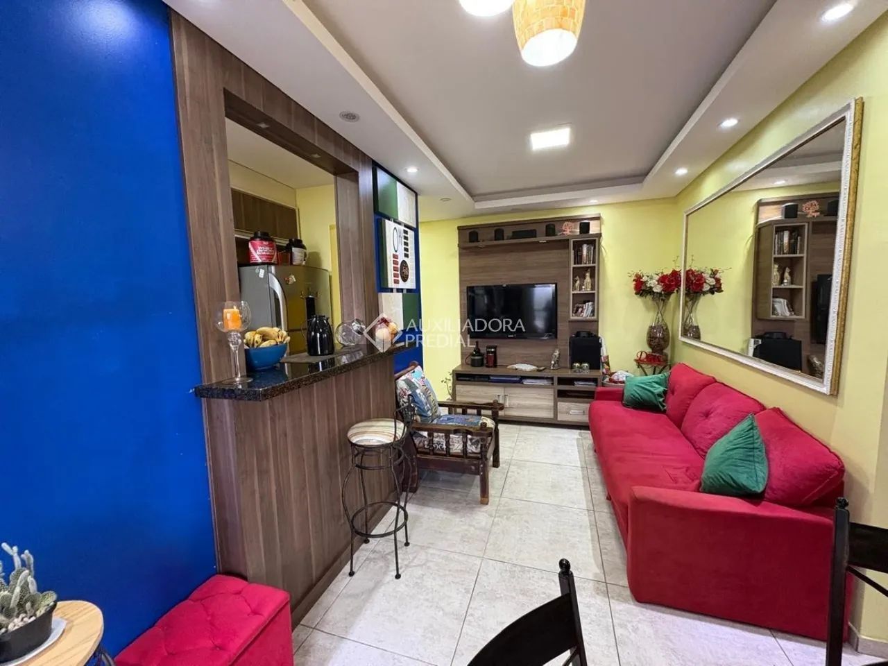 Apartamento de 2 quartos, vaga escriturada, sacada, churrasqueira, mobiliado à venda. - Foto 12