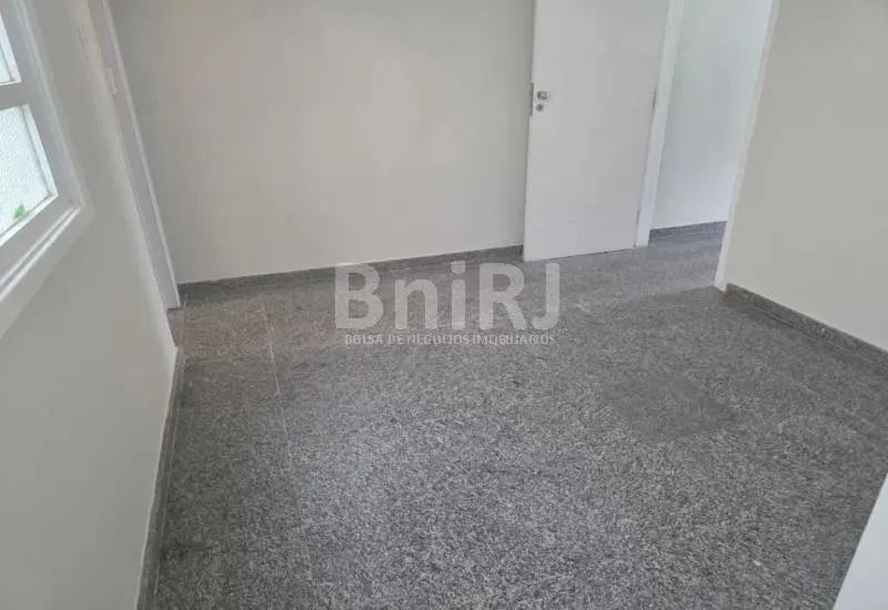 Linda Sala na Nossa Senhora de Copacabana junto Metro. - Foto 4