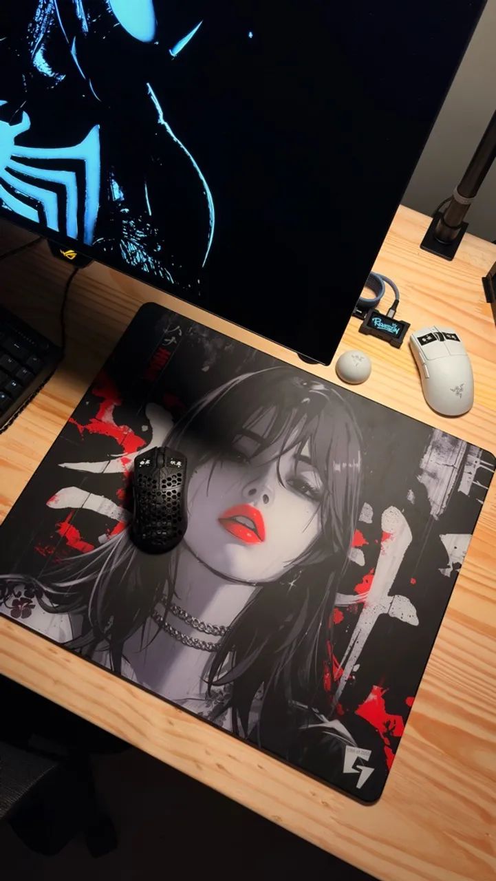 Mousepad GLSSWRKS Hana 