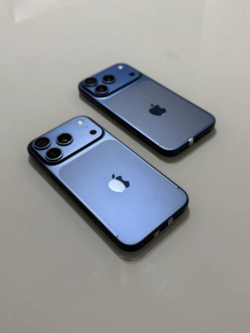iPhone 17 pro Max 256gb R$6.999 - Celulares e Smartphones