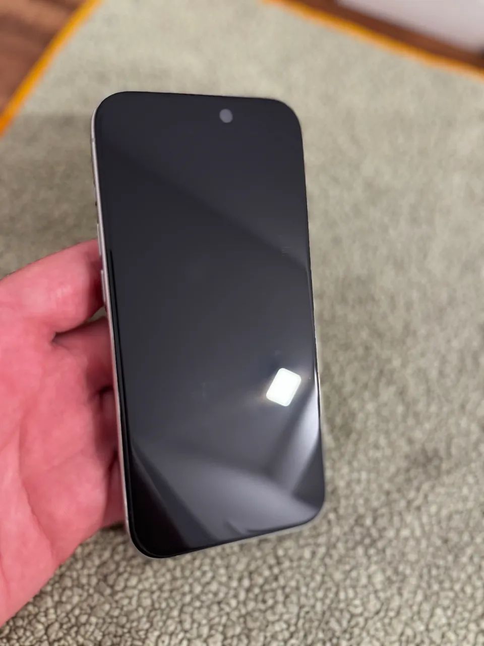 iPhone 15 Pro / 128 GB / Branco / Saúde de Bateria 89% / Impecável  - Foto 4