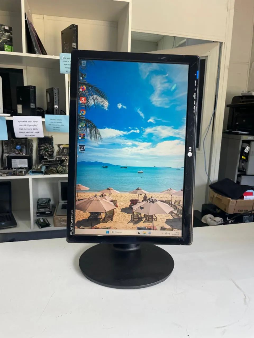 monitor 19 polegadas articulado LG lcd/vga/DVI/ perfeito com  garantia e nf - Foto 5