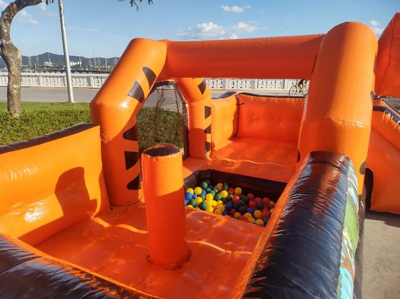 Locações de Brinquedos Infláveis  - Foto 5