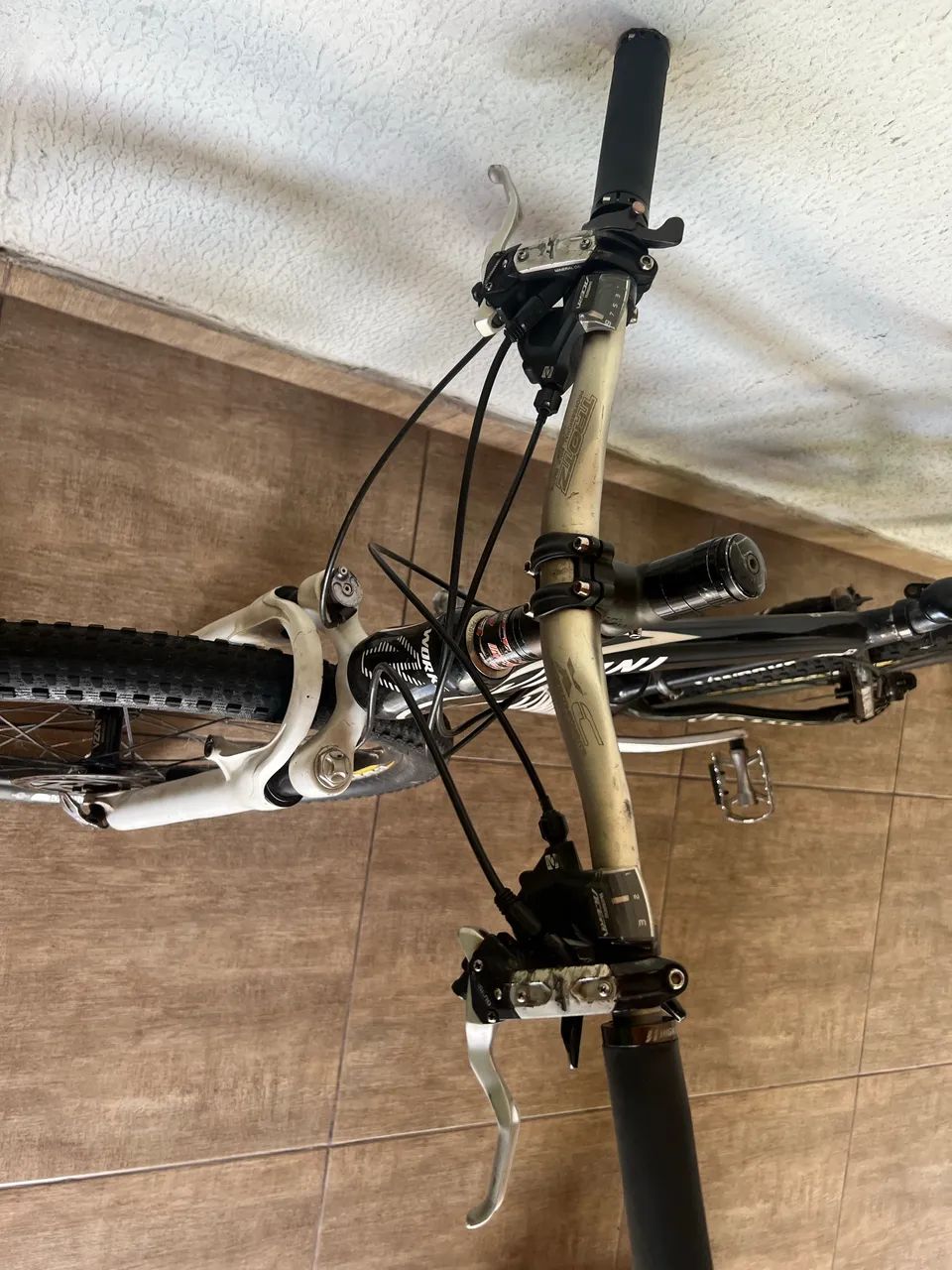 Bicicleta aço carbônio 26