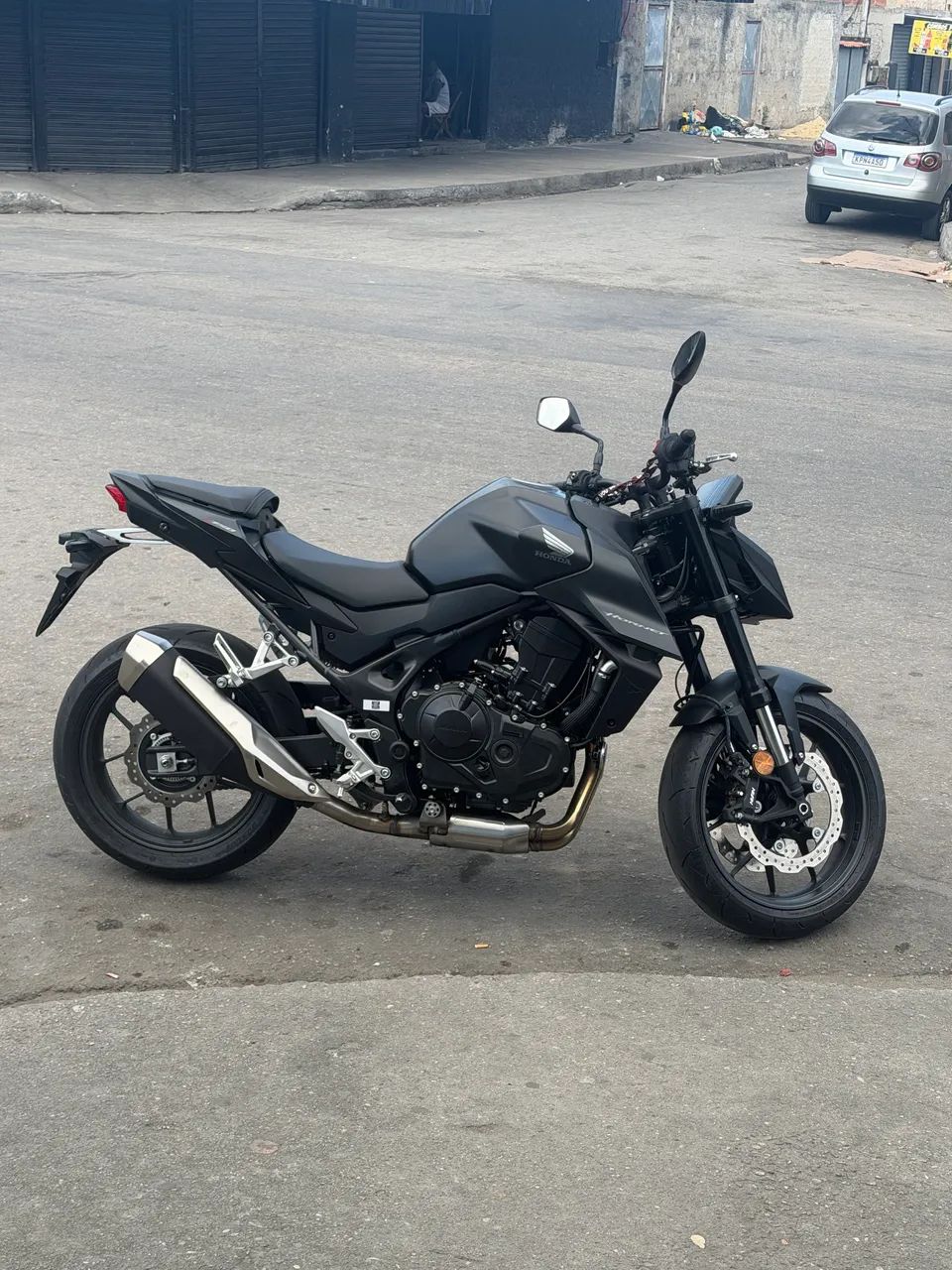Hornet 750 - Foto 3