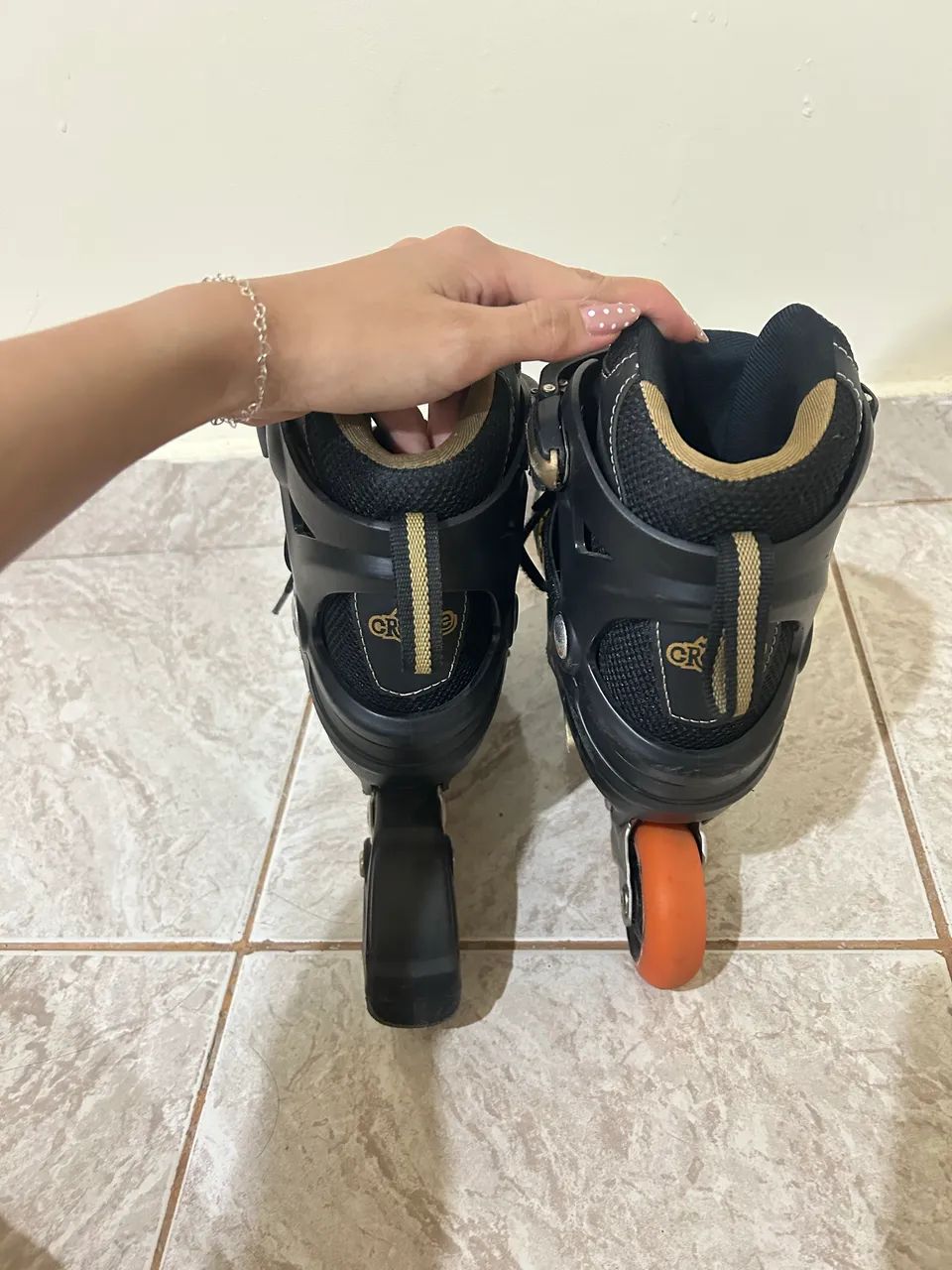 PATINS INLINE CRÈME - Foto 4