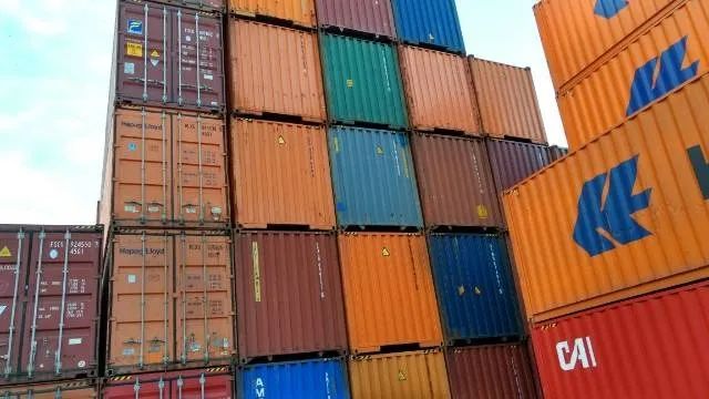 Container para diversas utilidades - Foto 3