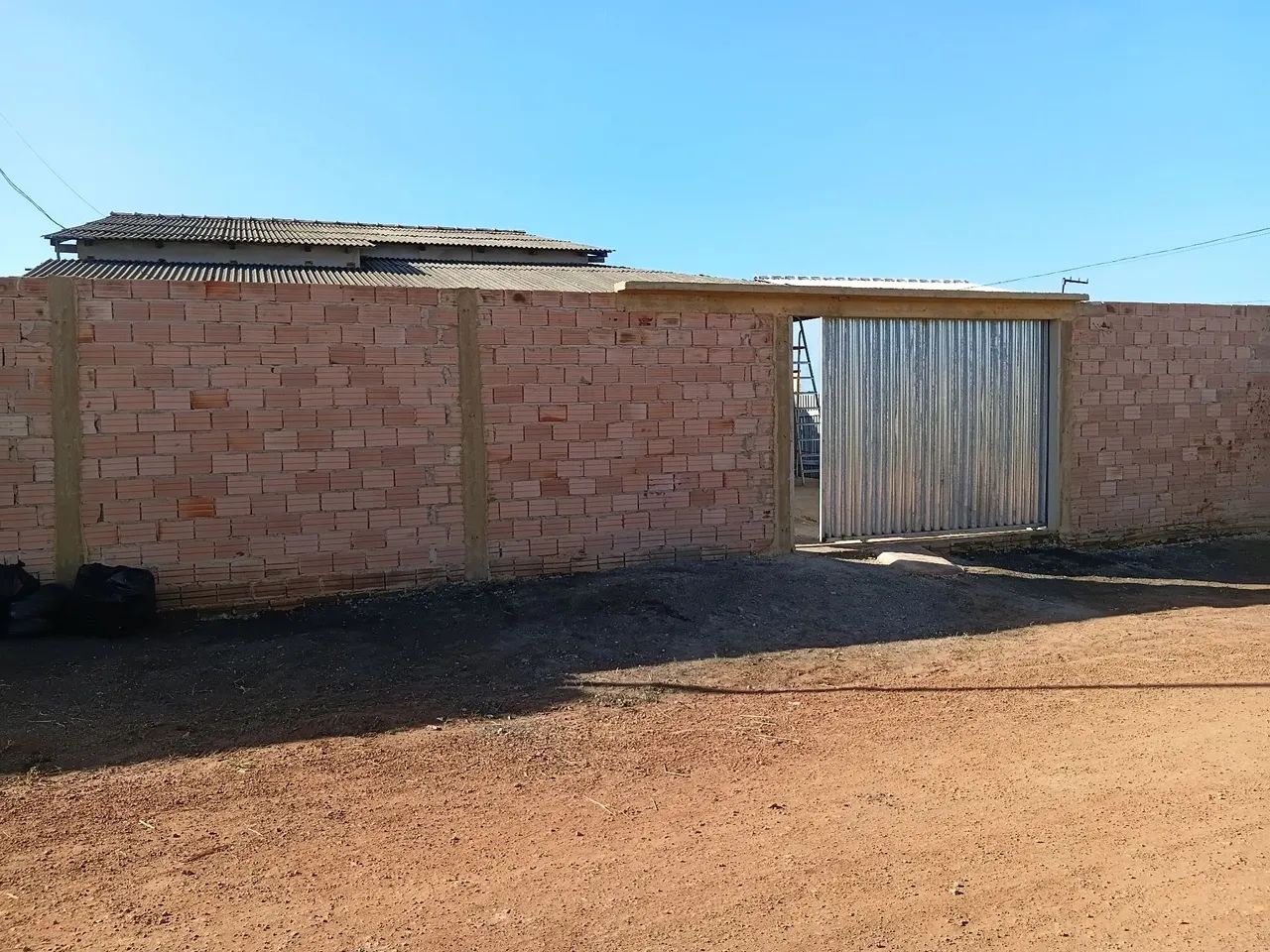 Vendo uma casa em mojui dos campos 