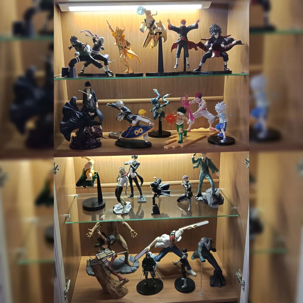 Coleção completa com 64 action figures 100% originais com 3 cristaleiras - Foto 3