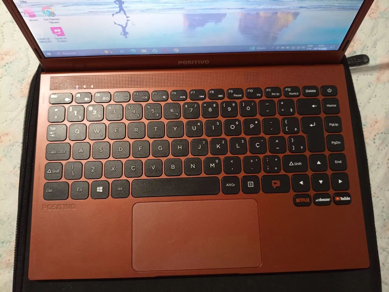 Vendo notebook positivo 