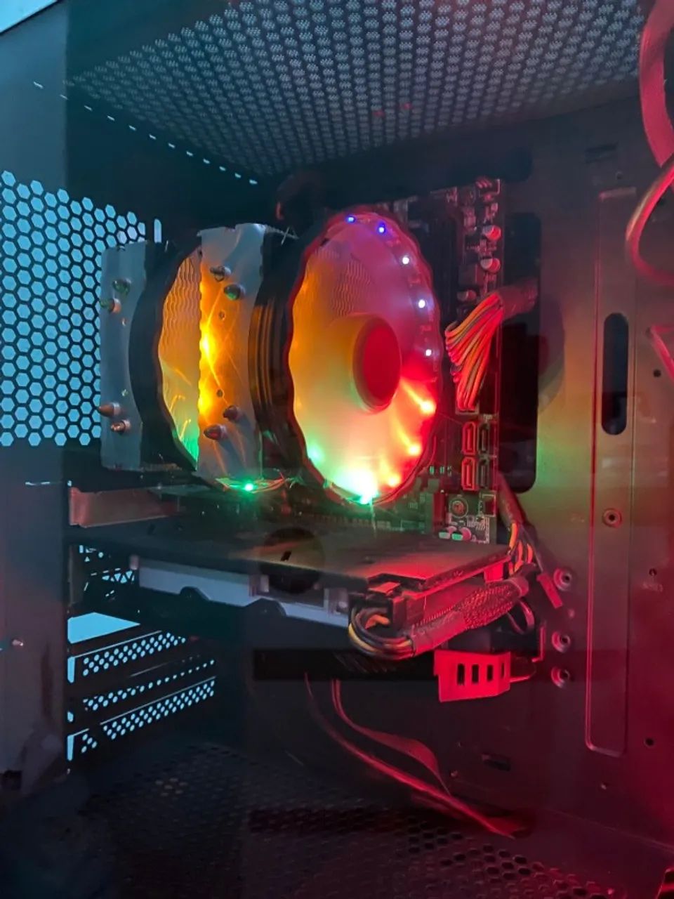 Gaming PC431117327328890881