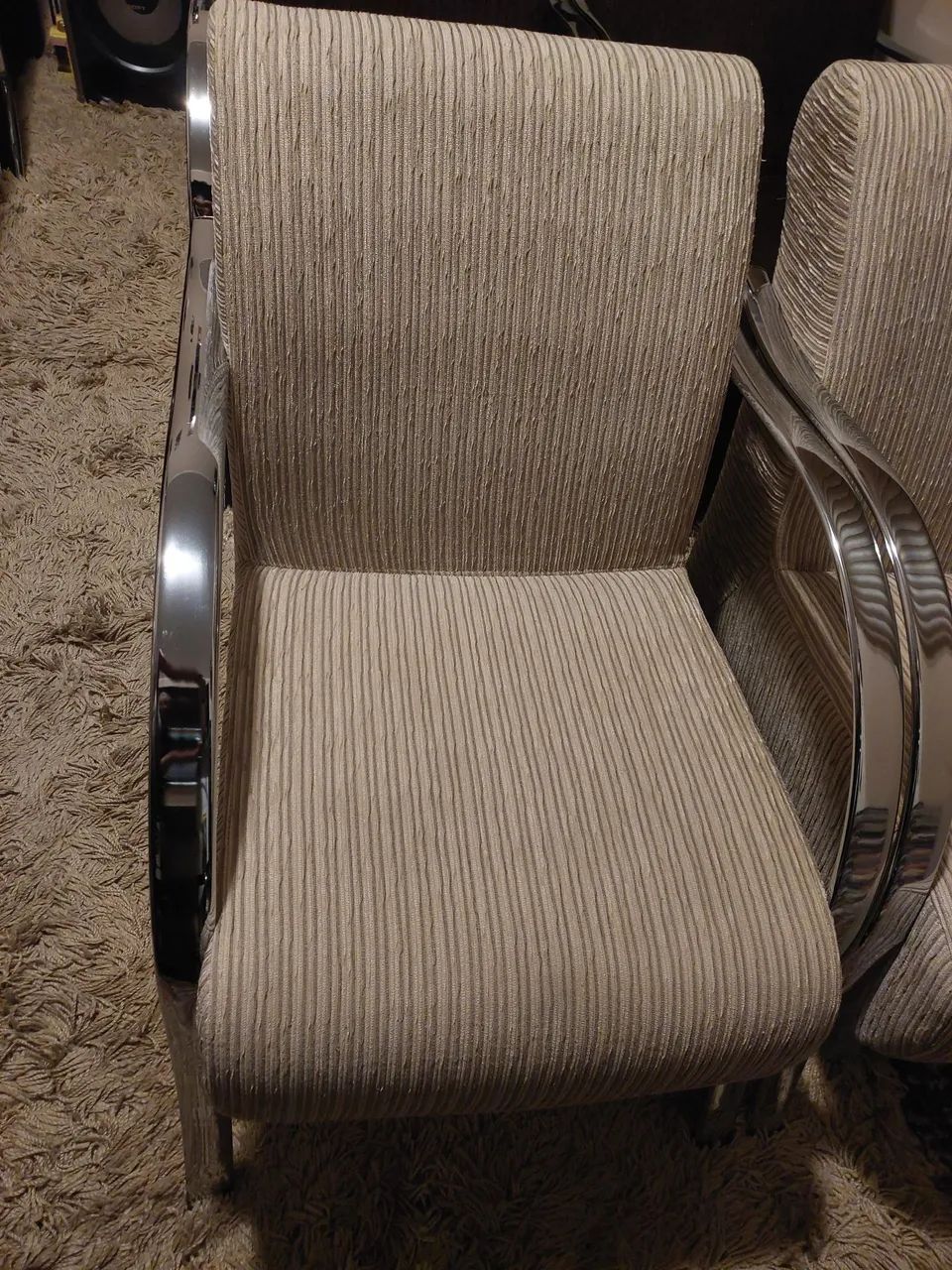 Poltrona com braço Inox 